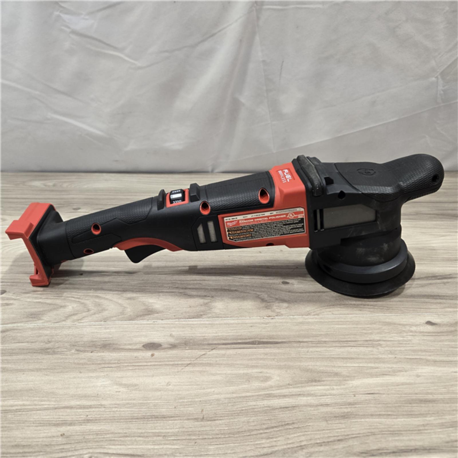 AS-IS Milwaukee M18 FUEL18V Cordless 15MM DA Polisher (Tool-Only)