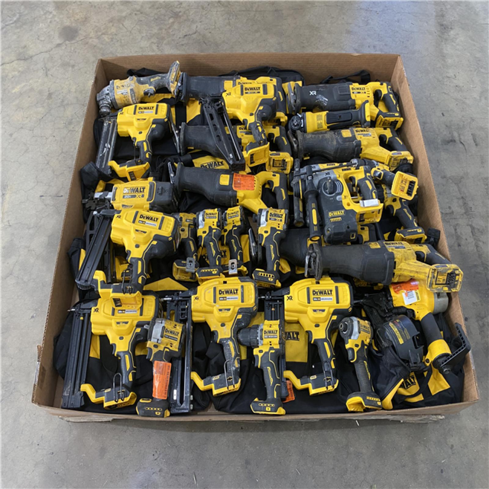 Houston Location AS IS - Tool Pallet