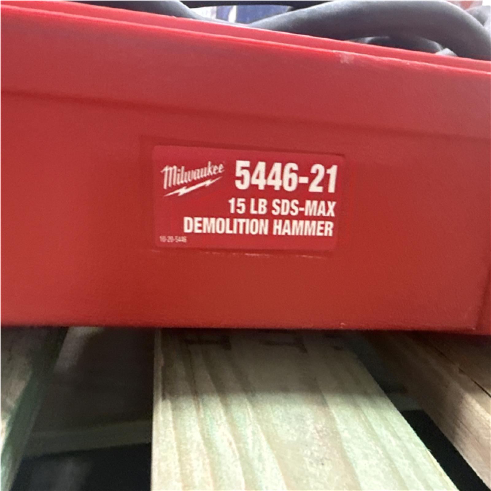 CALIFORNIA AS IS MILWAUKEE 15 lb SDS MAX DEMOLITION HAMMER