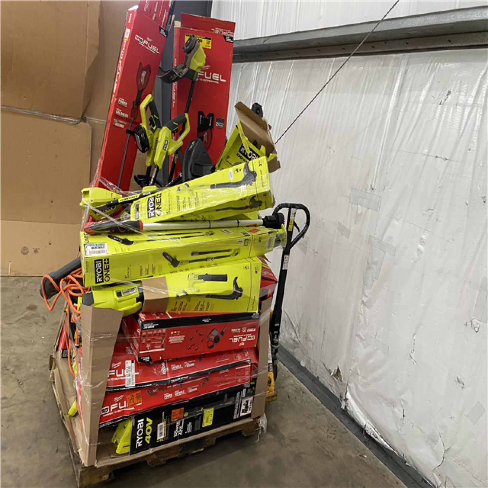Houston Location AS IS - Tool Pallet