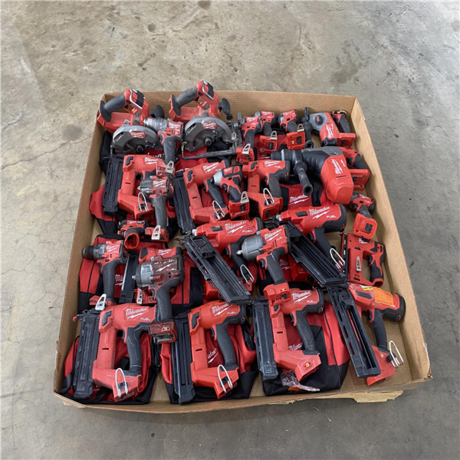 Houston Location AS IS - Tool Pallet