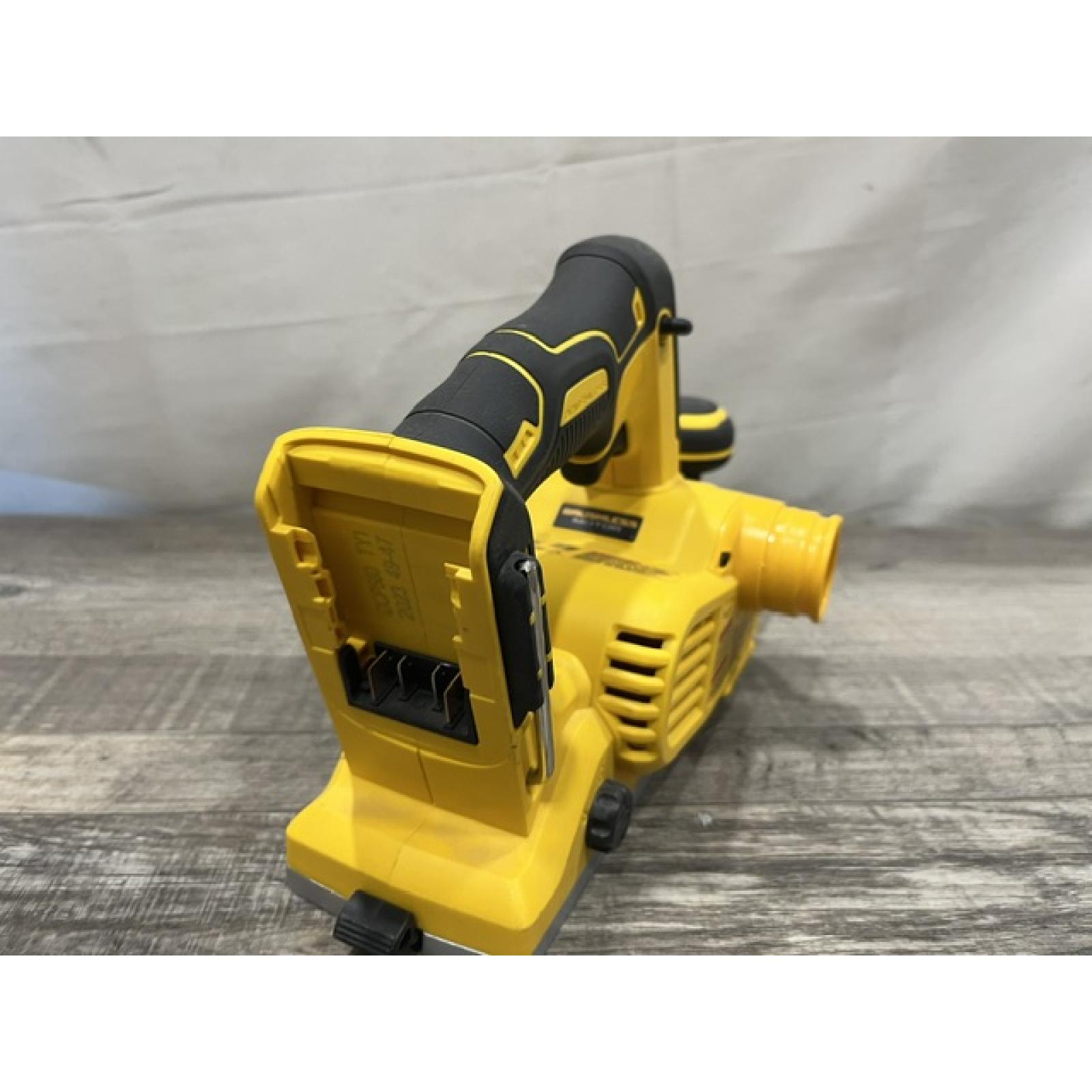 AS-IS DEWALT 20V MAX XR Cordless Brushless 3-1/4 in. Planer (Tool Only)