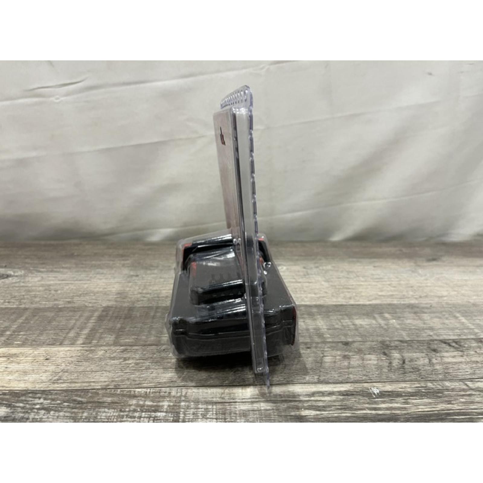 NEW - Milwaukee 18V Lithium 2.0 Battery Pack