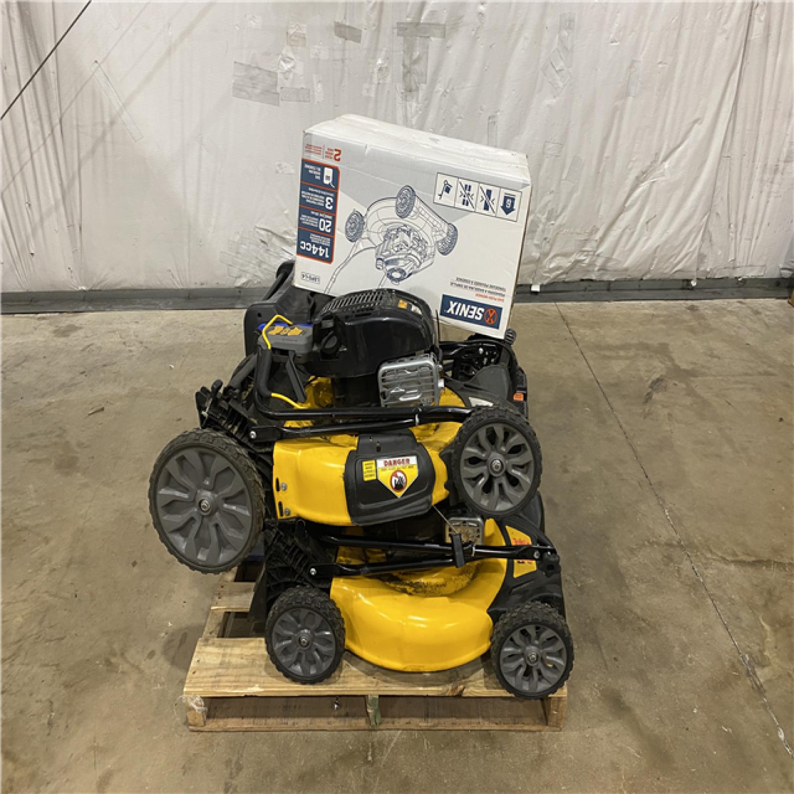 Houston Location AS IS - Outdoor Power Equipment