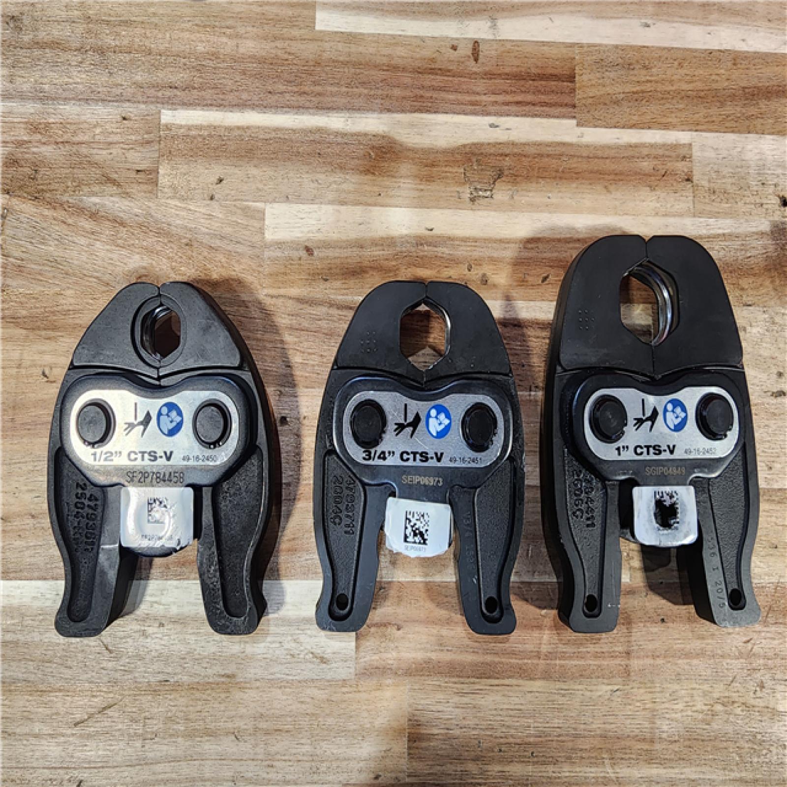 HOUSTON LOCATION - AS-IS M12 12-Volt Lithium-Ion Force Logic Cordless Press Tool Kit (3 Jaws Included) with Two 1.5 Ah Battery and Hard Case