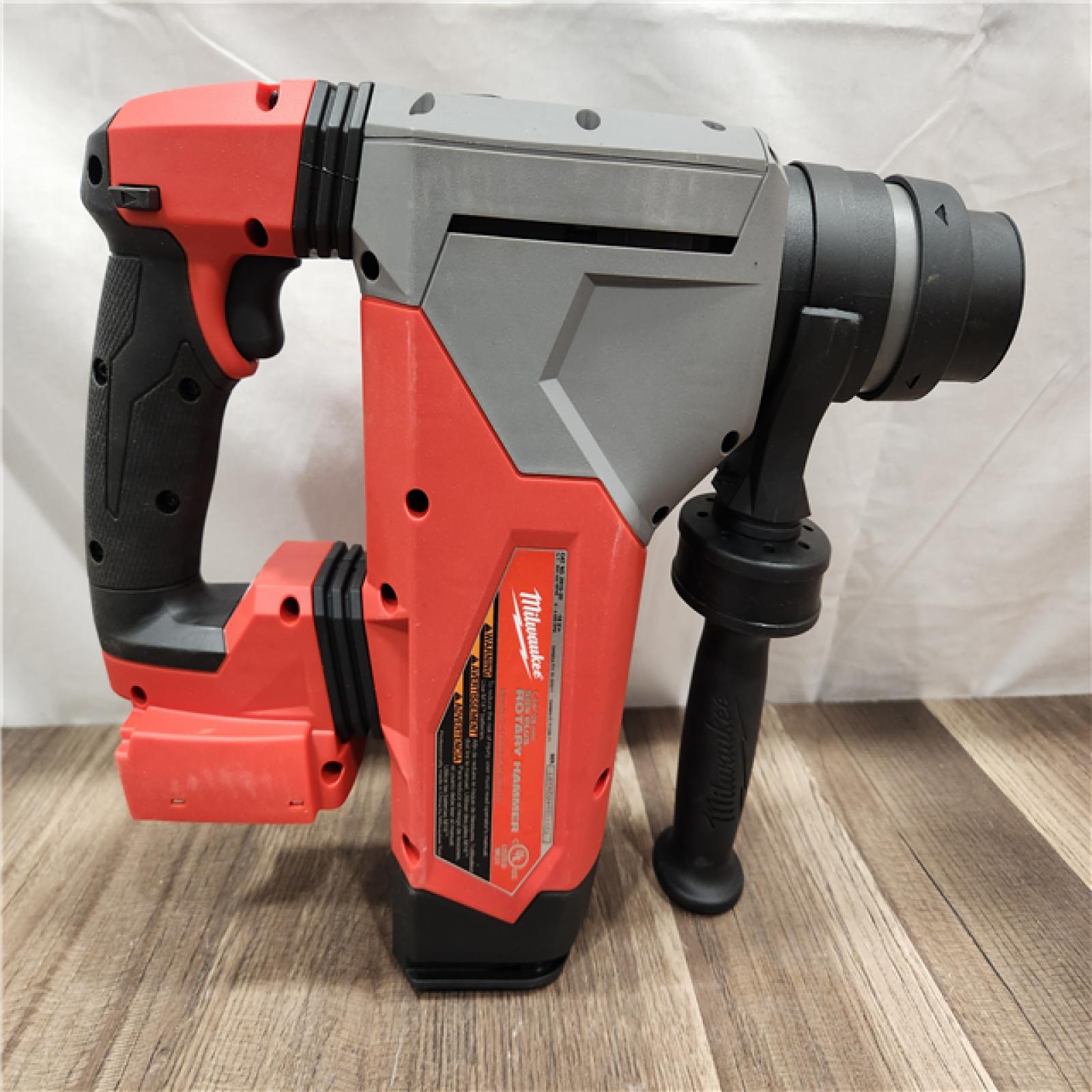 AS-IS- Milwaukee M18 FUEL 18-Volt Lithium-Ion Brushless Cordless SDS-Plus 1-1/8 in. Rotary Hammer Drill (Tool-Only)