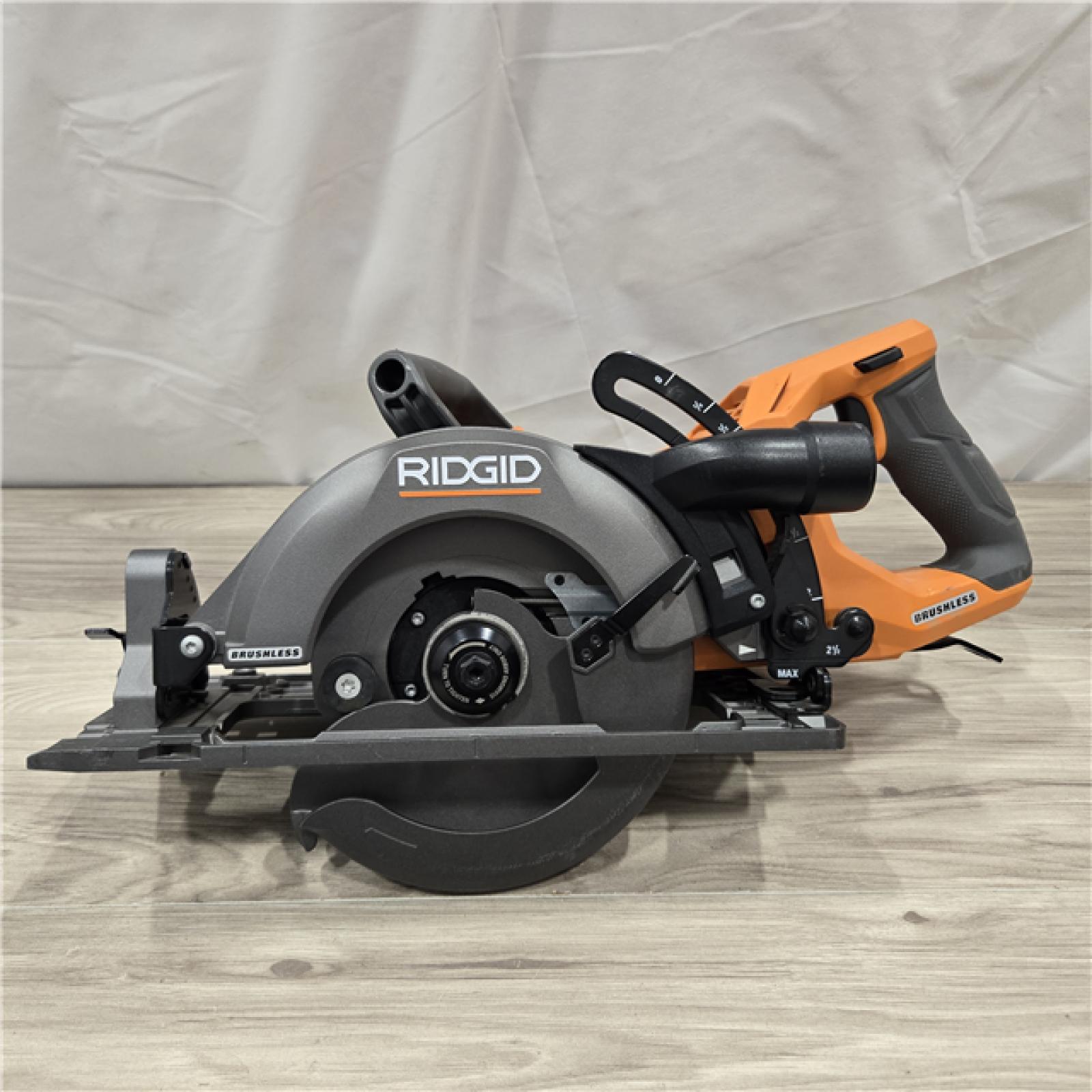AS-IS 18V Brushless Cordless 7-1/4 in. Rear Handle Circular Saw (Tool Only)