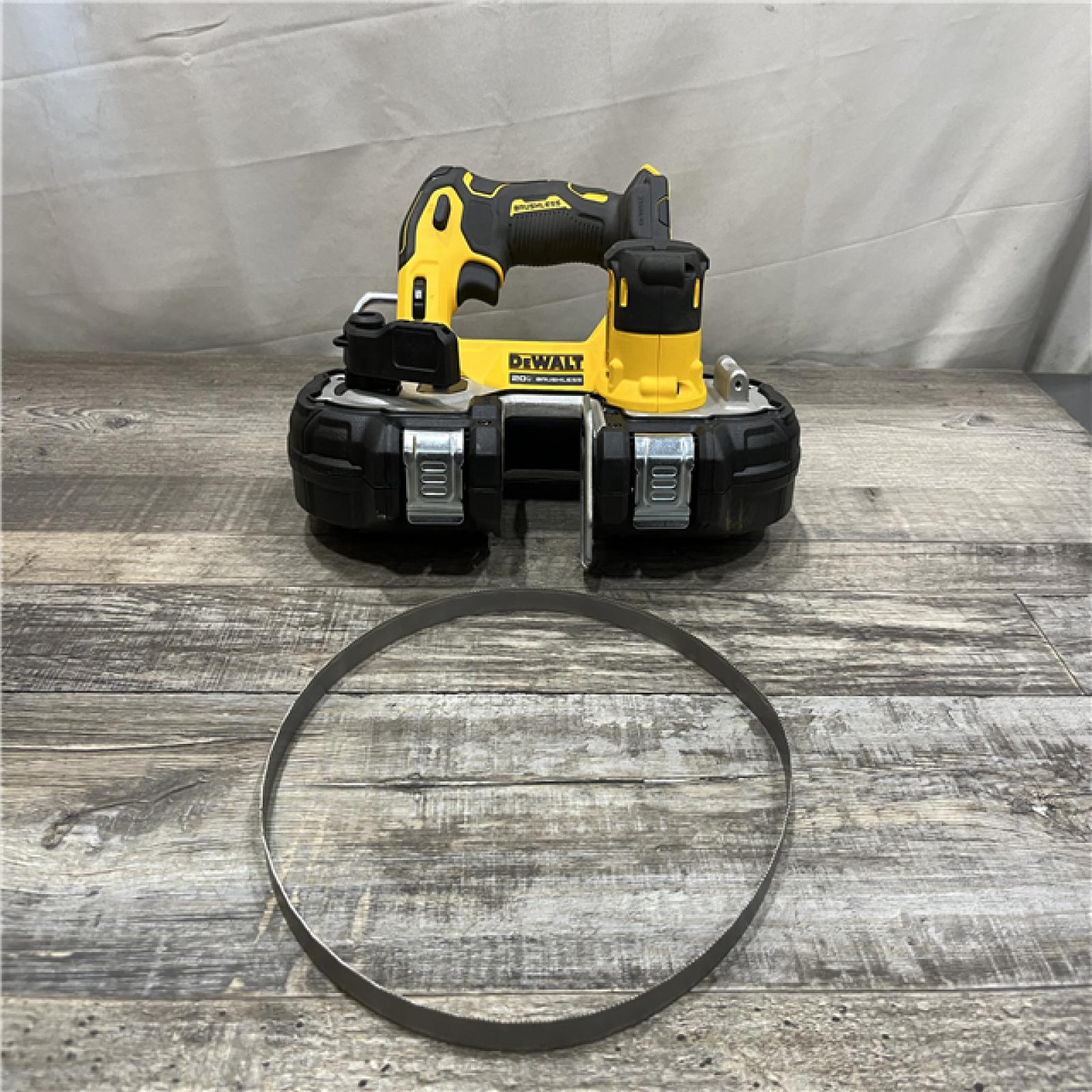 AS-IS DEWALT ATOMIC 20V MAX Cordless Brushless Compact 1-3/4 in. Bandsaw (Tool Only)