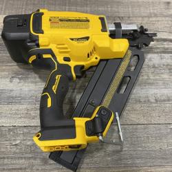 AS-IS DEWALT 20V 30 Degree Cordless Framing Nailer (Tool-Only)