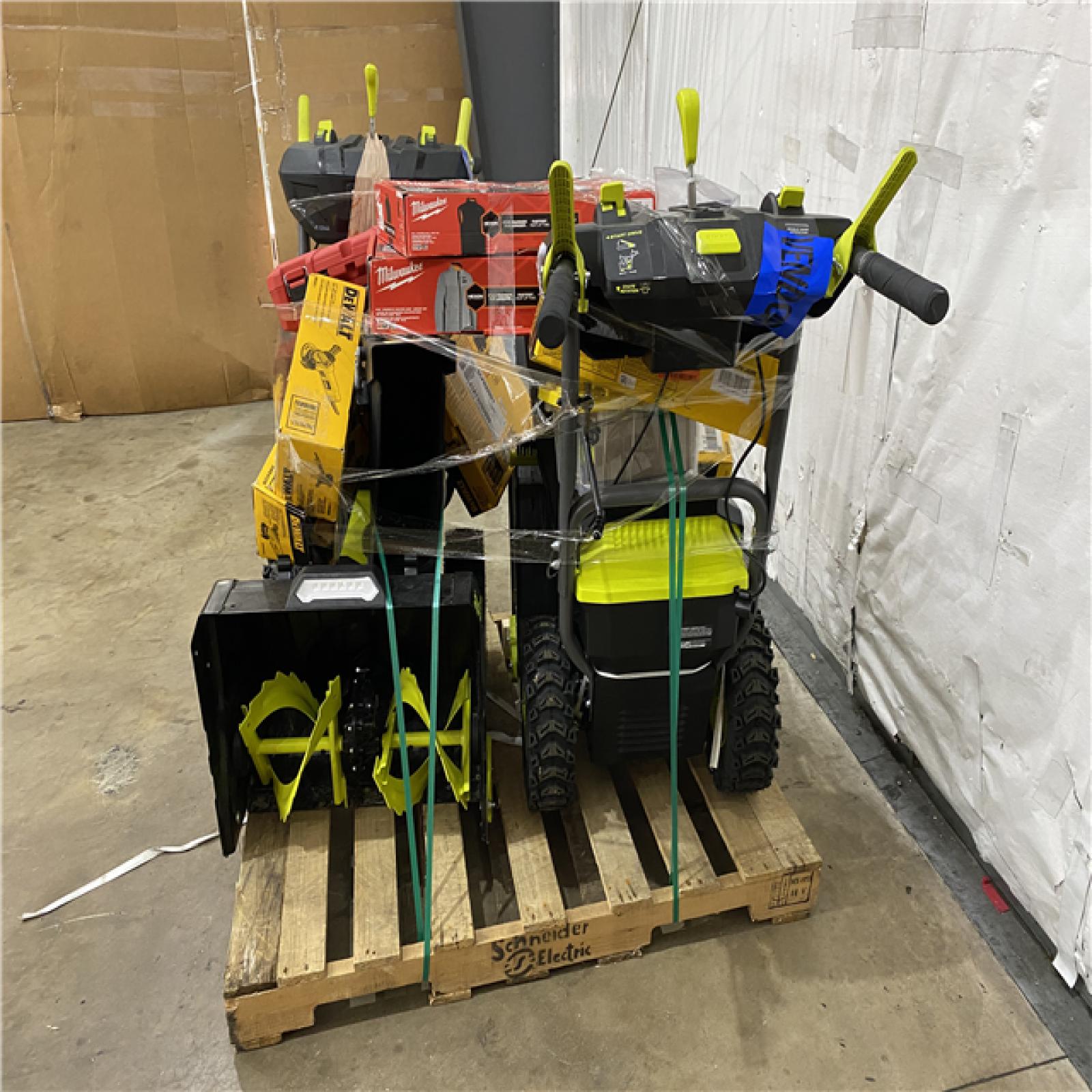 Houston Location AS IS - Tool Pallet
