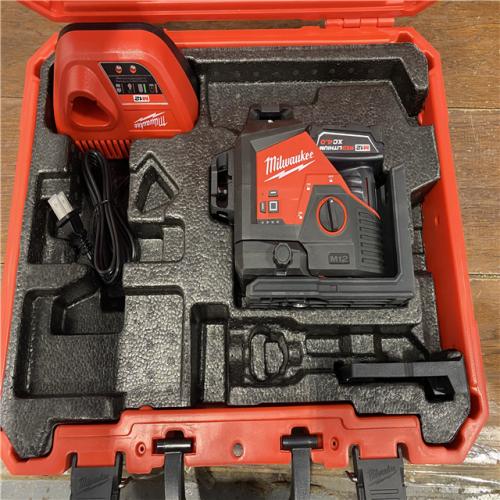 AS-IS Milwaukee-3632-21 M12 Green Beam Laser 360Â° 3-Plane Kit