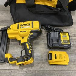 AS-IS DEWALT 20V MAX XR Lithium-Ion Cordless 18-Gauge Narrow Crown Stapler Kit