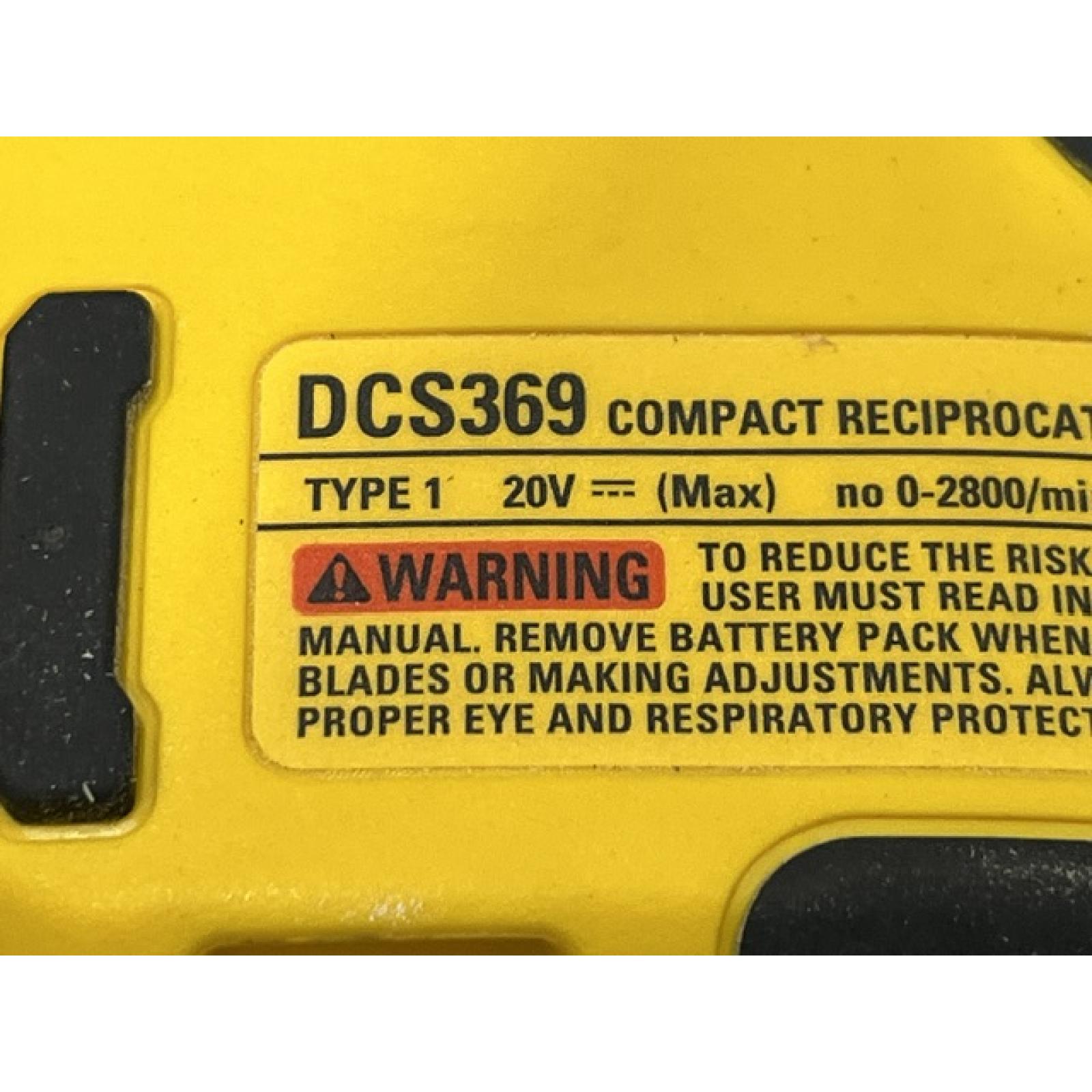 AS-IS DEWALT ATOMIC 20V MAX Cordless Brushless Compact Reciprocating Saw (Tool Only)