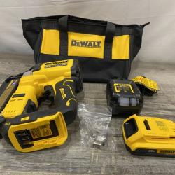 AS-IS DEWALT ATOMIC 20V MAX Lithium Ion Cordless 23 Gauge Pin Nailer Kit