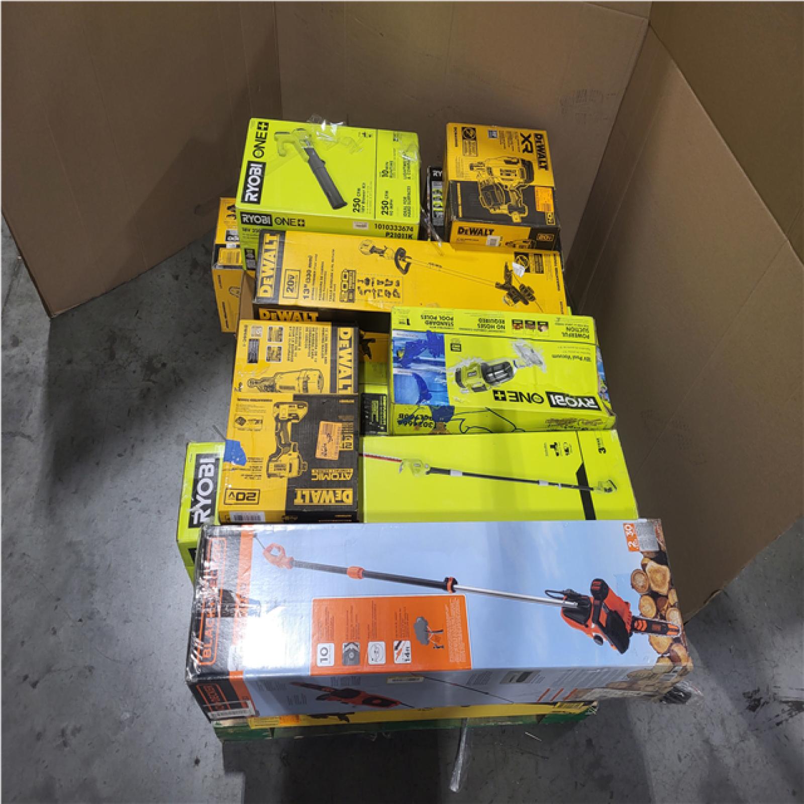 PHOENIX AS-IS TOOL PALLET