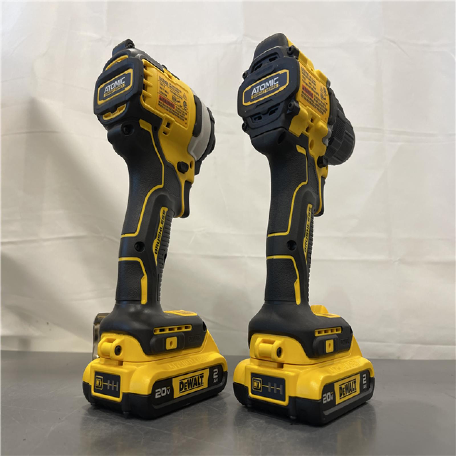 AS-IS - Dewalt 20V MAX ATOMIC Brushless Compact Lithium-Ion 1/2 in. Cordless Drill Driver and 1/4 in. Impact Driver Combo Kit