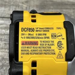 AS-IS DEWALT ATOMIC 20V MAX Lithium-Ion Cordless 1/4 in. Brushless Impact Driver Kit