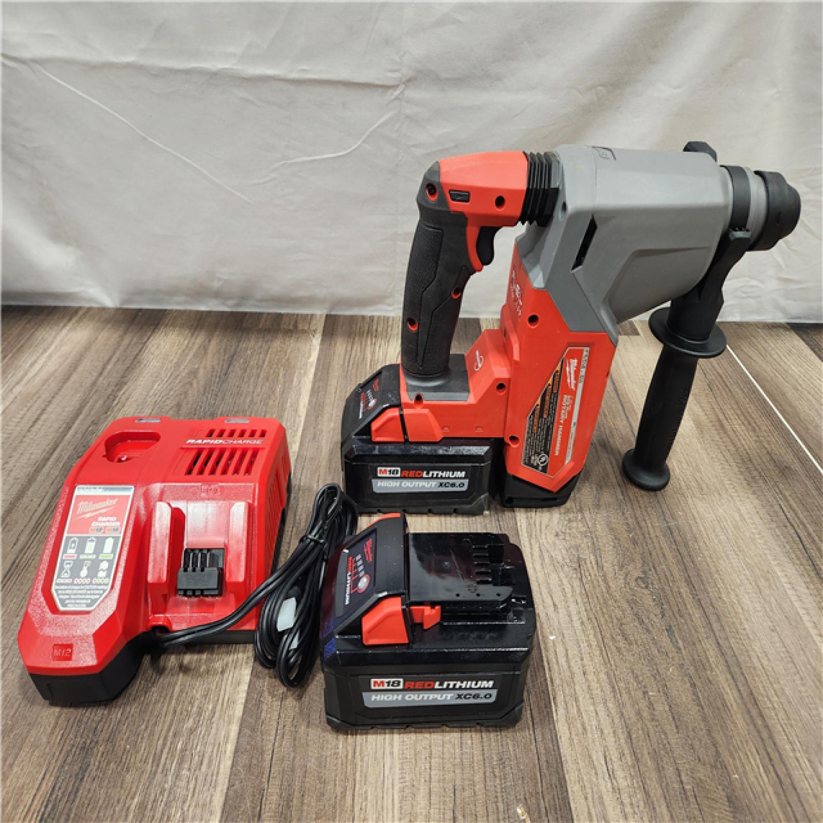 AS-IS- Milwaukee M18 Fuel 18V 1  SDS Plus Rotary Hammer with Battery & Charger