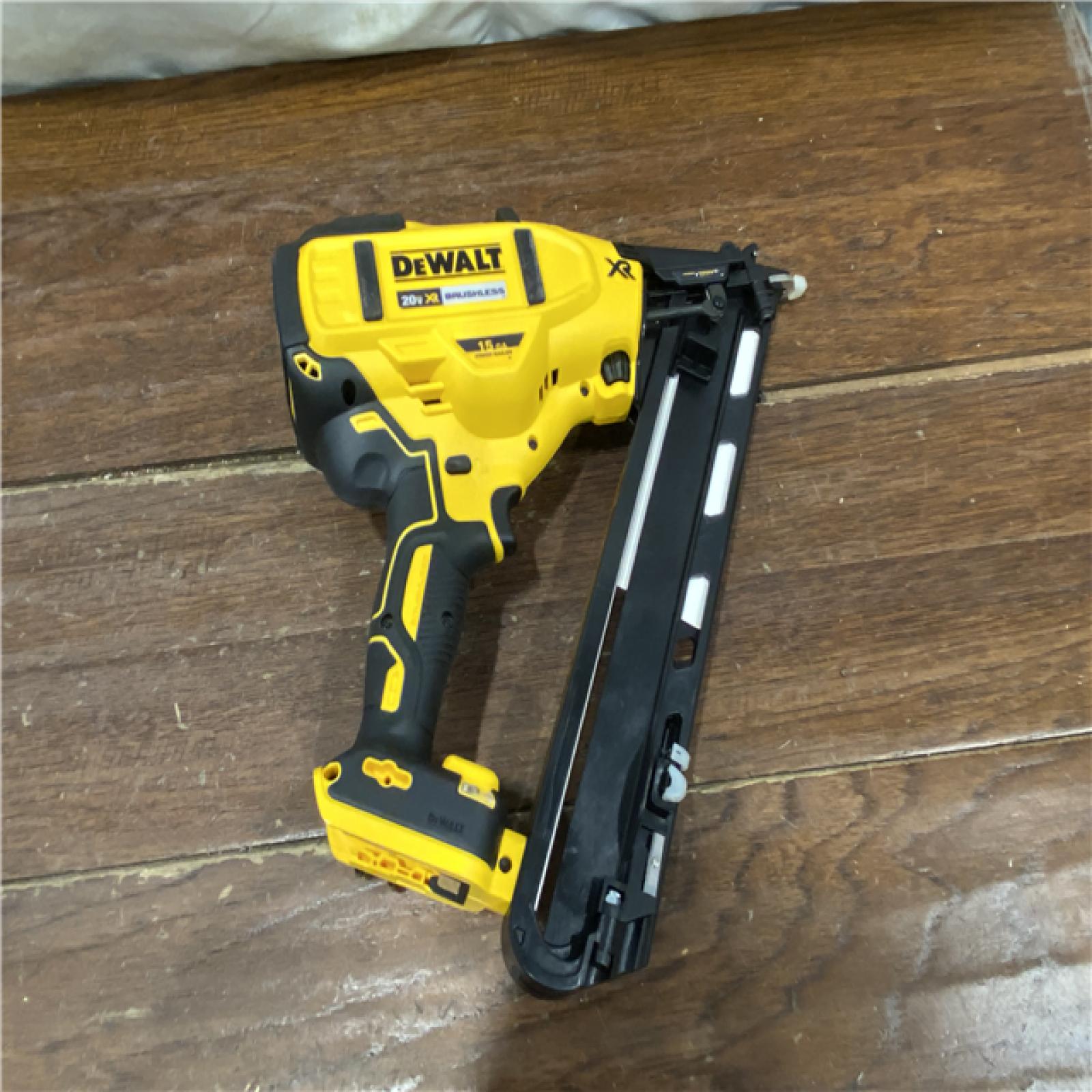 AS-IS DEWALT 20V MAX XR 15 Ga. Cordless 34 Deg Nailer 20 V