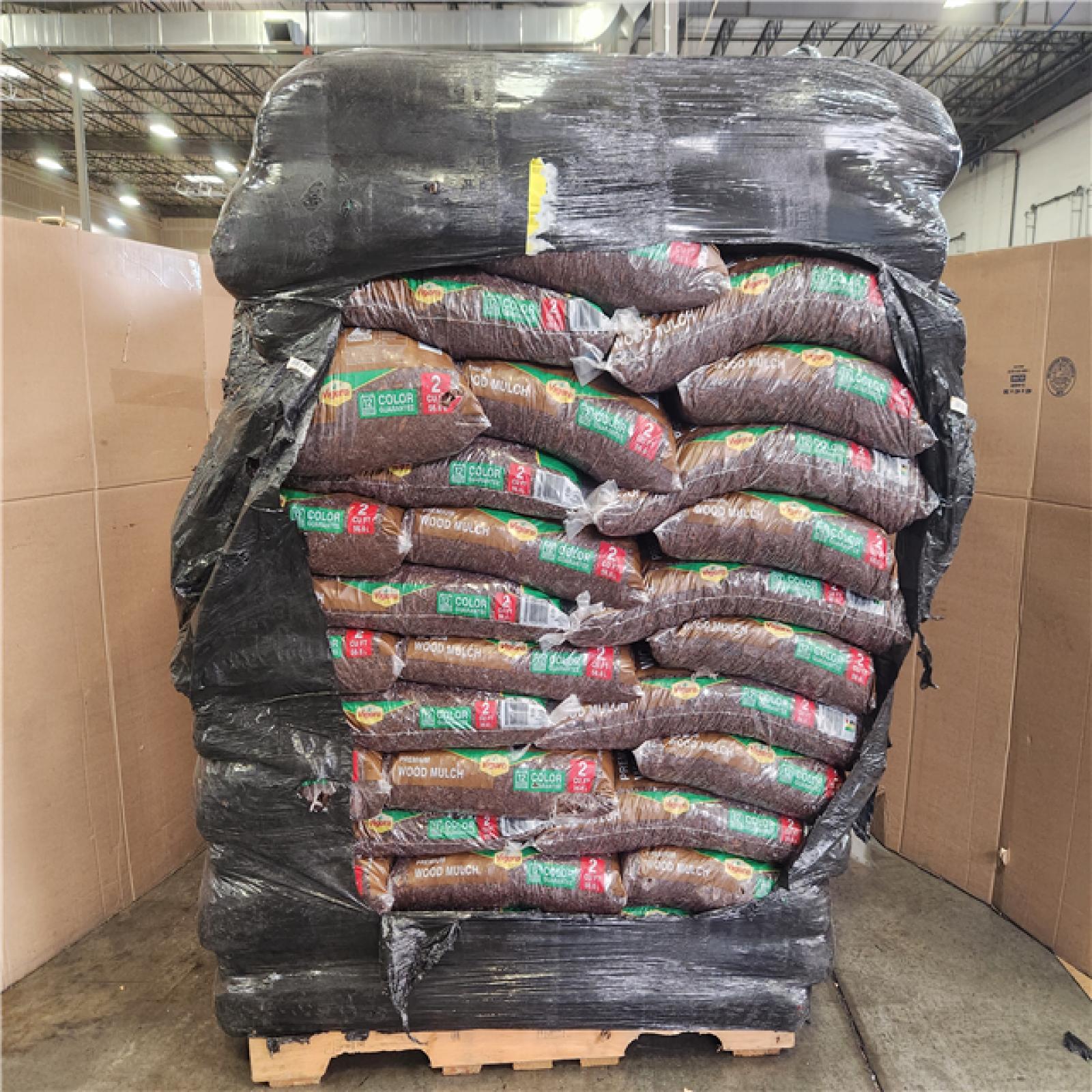 Phoenix LIKE NEW Vigoro Vigoro 2 cu. ft. Premium Brown Wood Shredded Bagged Mulch Pallet of 65