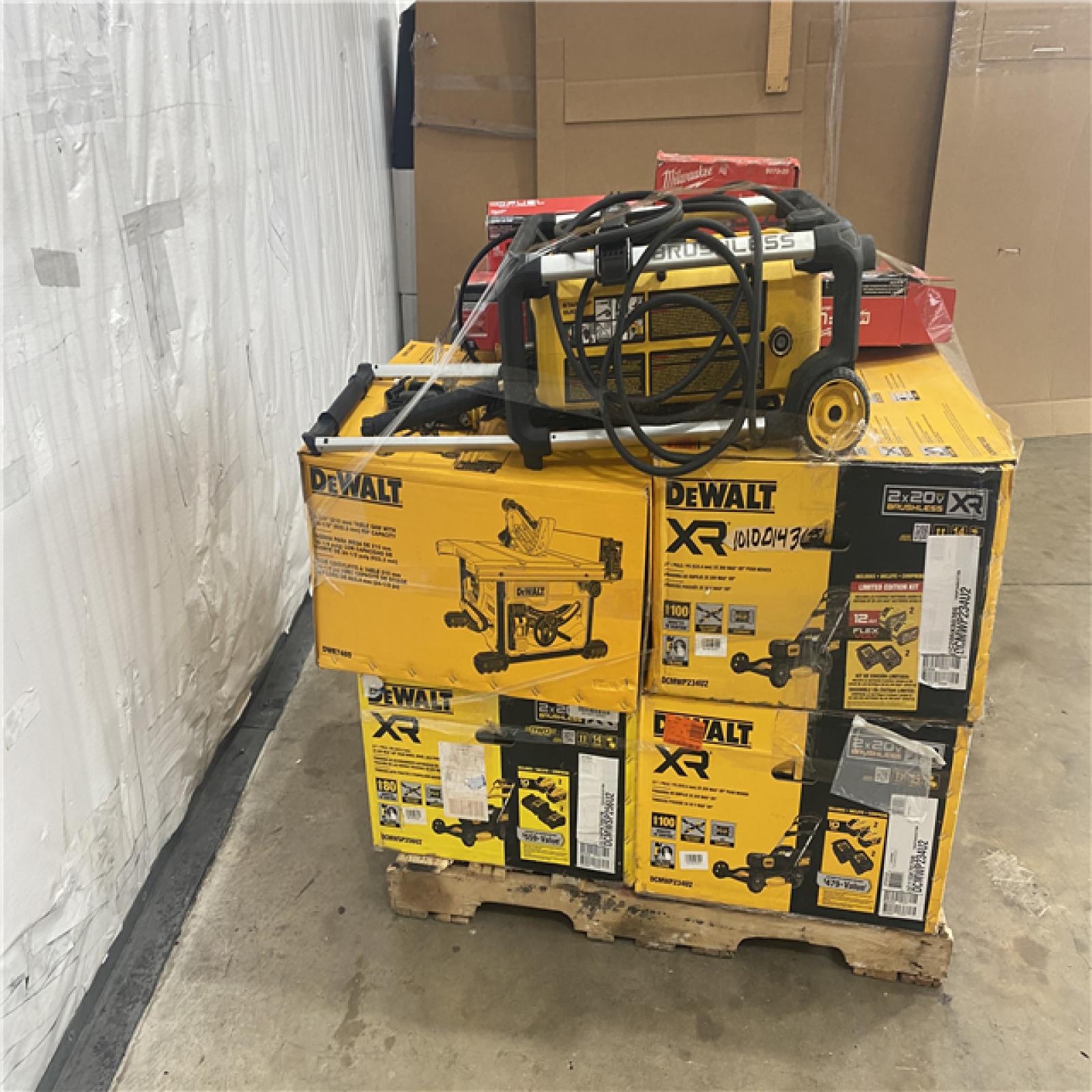 Houston Location AS IS - Tool Pallet