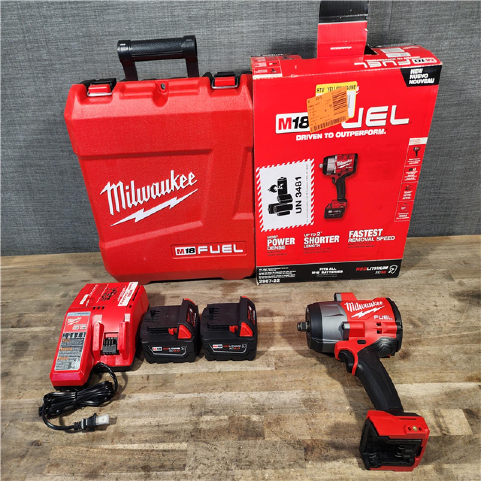 HOUSTON LOCATION - AS-IS (APPEARS LIKE NEW) Milwaukee M18 FUEL 1/2 in. Cordless Brushless High Torque Impact Wrench Kit (Battery & Charger)