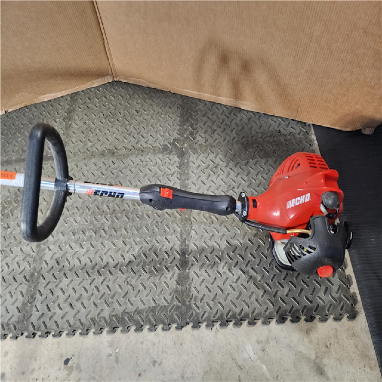 HOUSTON LOCATION - AS-IS Echo GT-225 21.2cc 2 Stroke Lightweight Durable Gas Curved Shaft String Trimmer