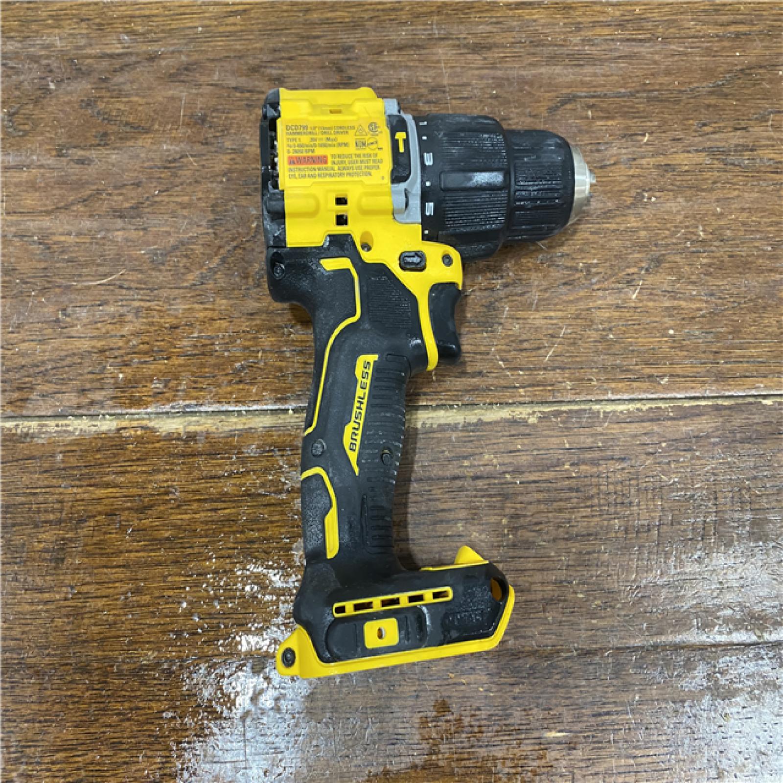 AS-IS DEWALT ATOMIC 20-Volt Lithium-Ion Cordless 1/2 in. Compact Hammer Drill with 3.0Ah Battery, Charger and Bag