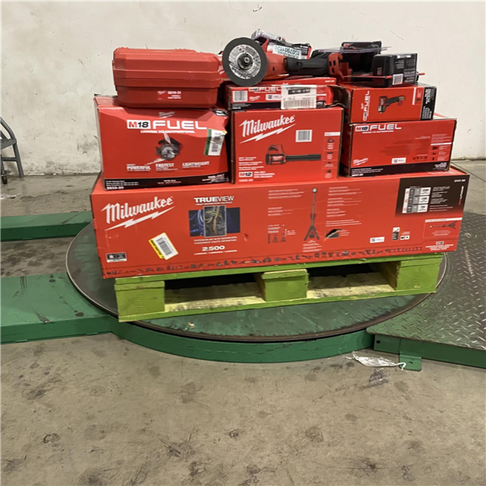 Dallas Location - As-Is MILWAUKEE Tool Pallet