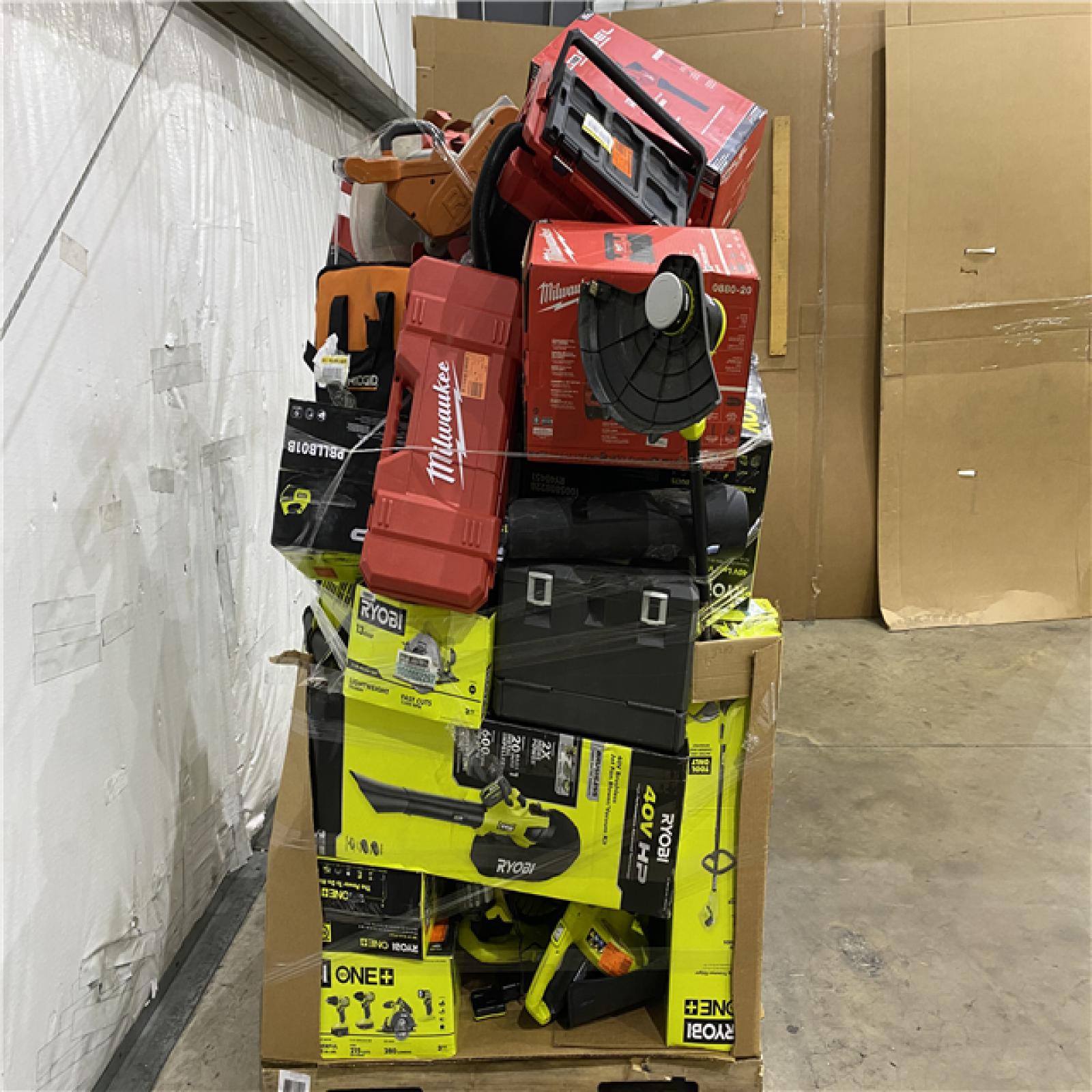 Houston Location AS IS - Tool Pallet