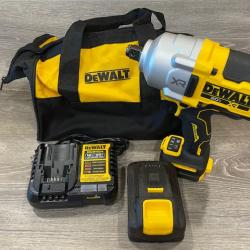 AS-IS DEWALT 20v Max Xr Brushless Cordless 3/4in High Torque Impact Wrench W/ Anvil Kit & Powerstack