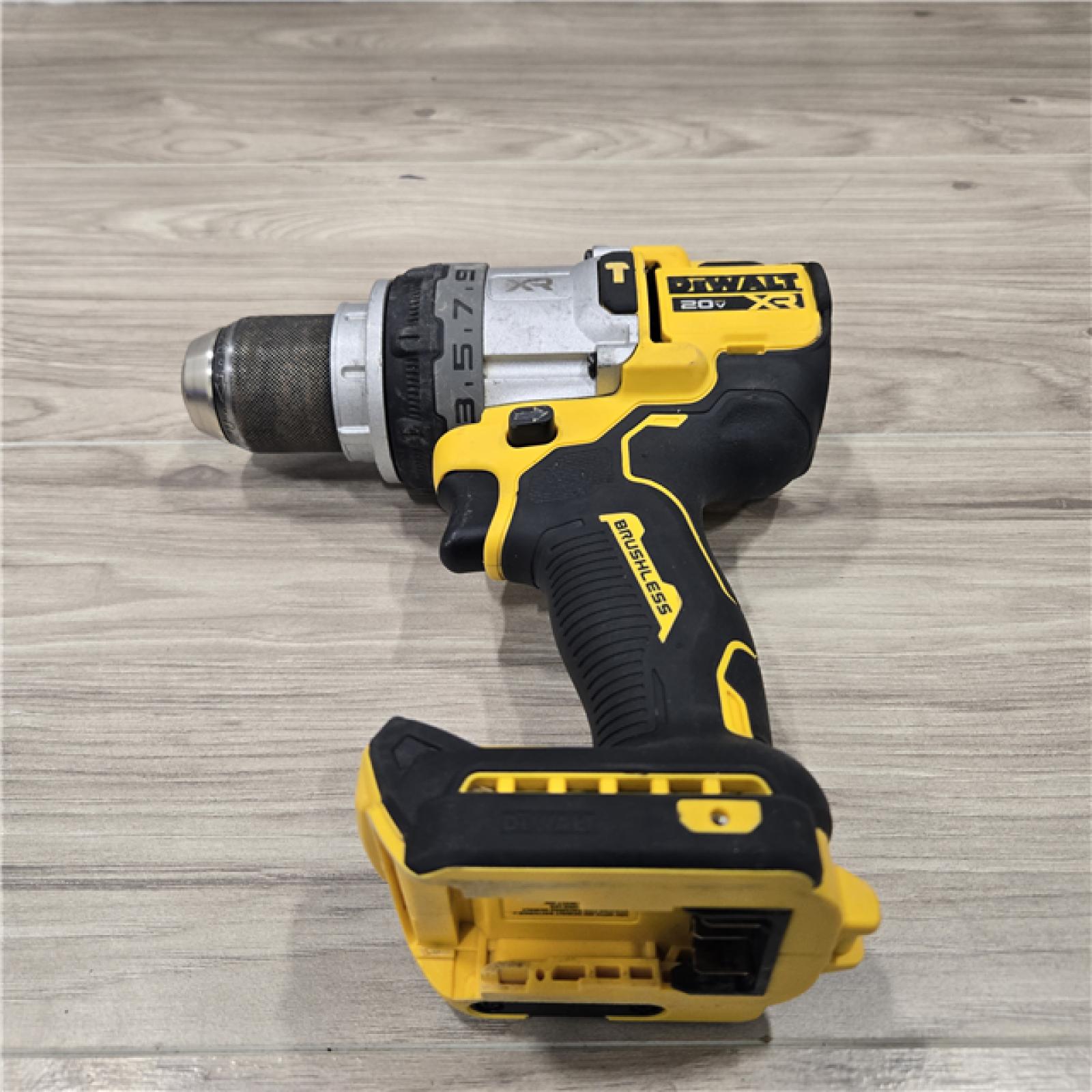 AS-IS DEWALT 20V XR Cordless Hammer Drill Kit