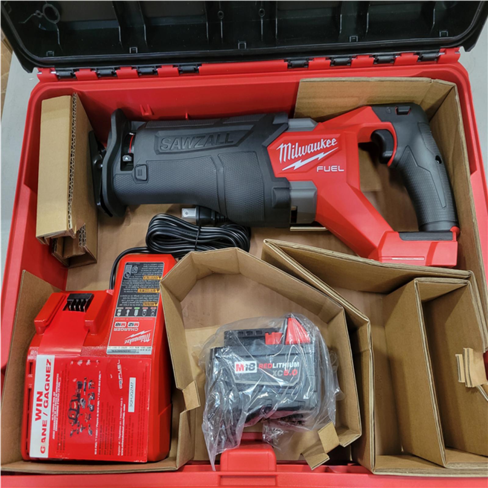 CALIFORNIA AS-IS MILWAUKEE M18 FUEL SAWZALL PACKOUT KIT