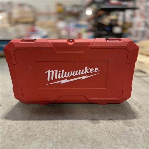 AS-IS - Milwaukee M18 18V Lithium-Ion Cordless Short Throw PEX Press Tool Kit w/ (3) Viega PureFlow Jaws (2) 2.0Ah Batteries & Charger