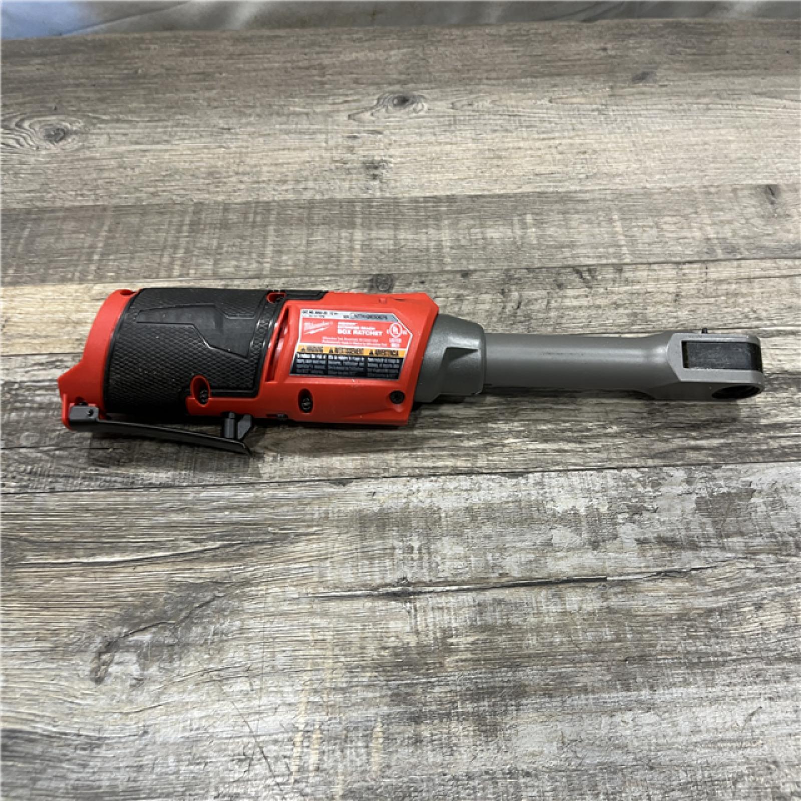 AS-IS Milwaukee FUEL INSIDER 12V Lithium-Ion Brushless Cordless 1/4 in. - 3/8 in. Extended Reach Box Ratchet (Tool-Only)