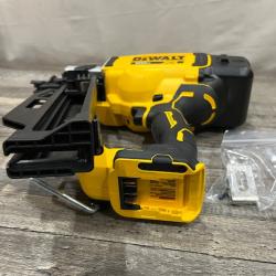 AS-IS DEWALT 20V 30 Degree Cordless Framing Nailer (Tool-Only)
