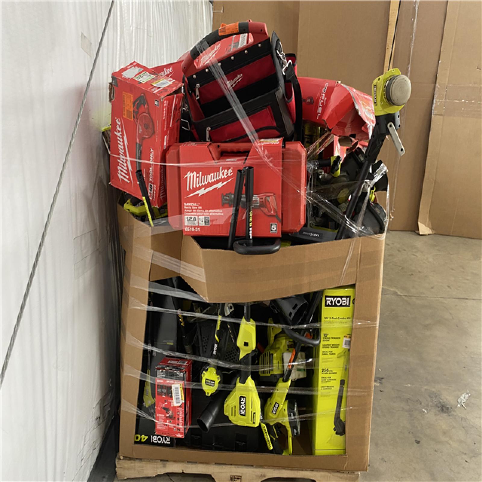 Houston Location AS IS - Tool Pallet