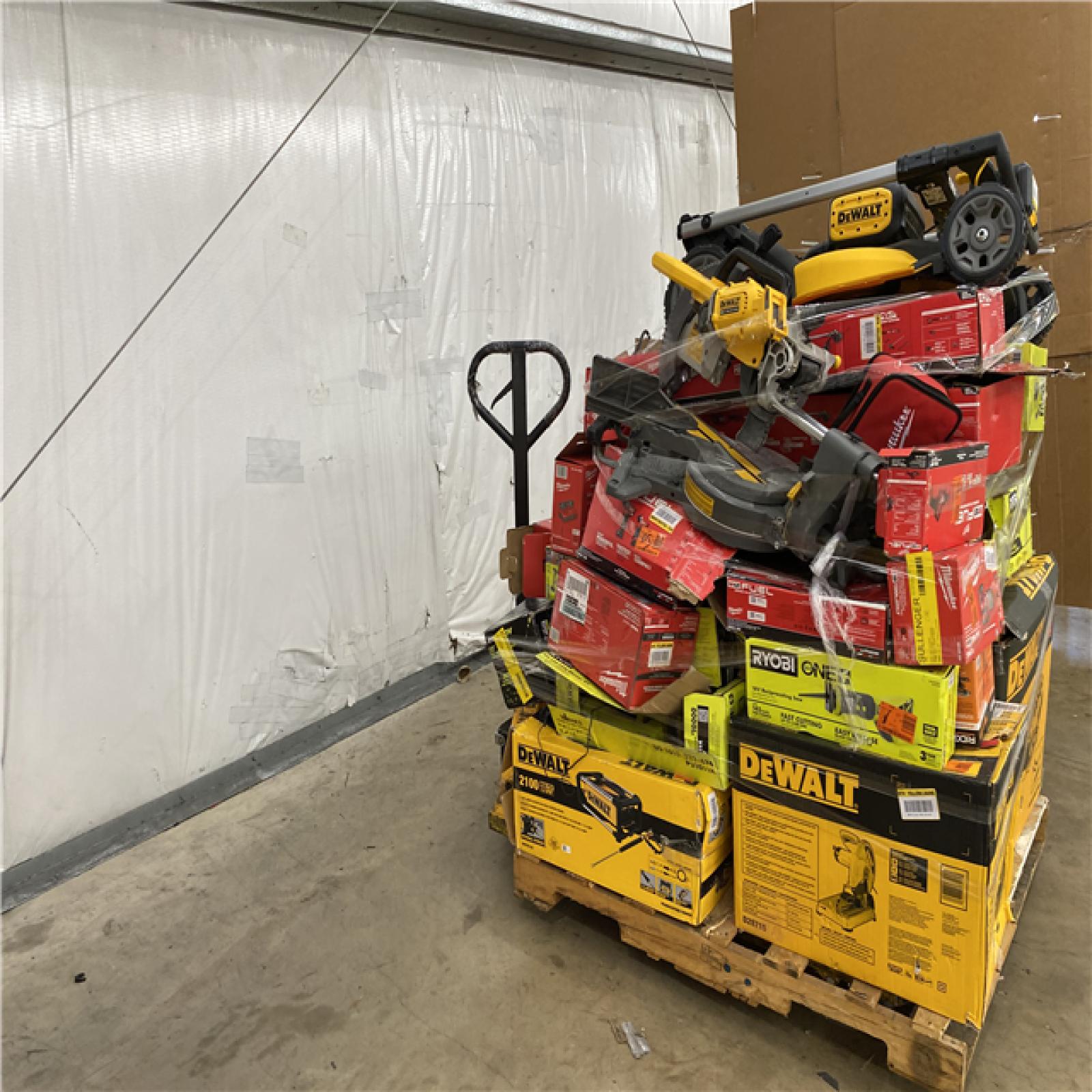 Houston Location AS IS - Tool Pallet