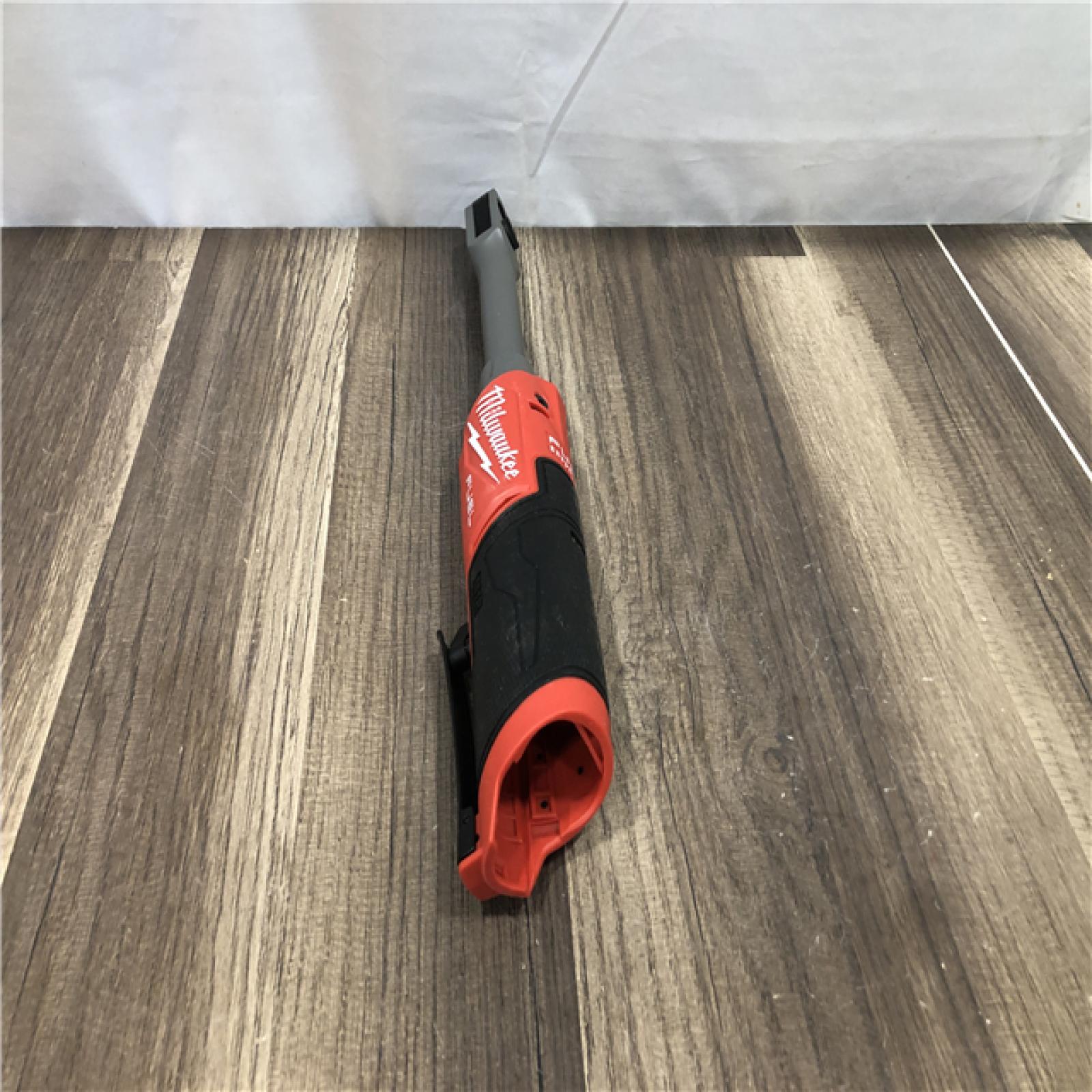 AS-IS Milwaukee FUEL INSIDER 12V Lithium-Ion Brushless Cordless 1/4 in. - 3/8 in. Extended Reach Box Ratchet (Tool-Only)