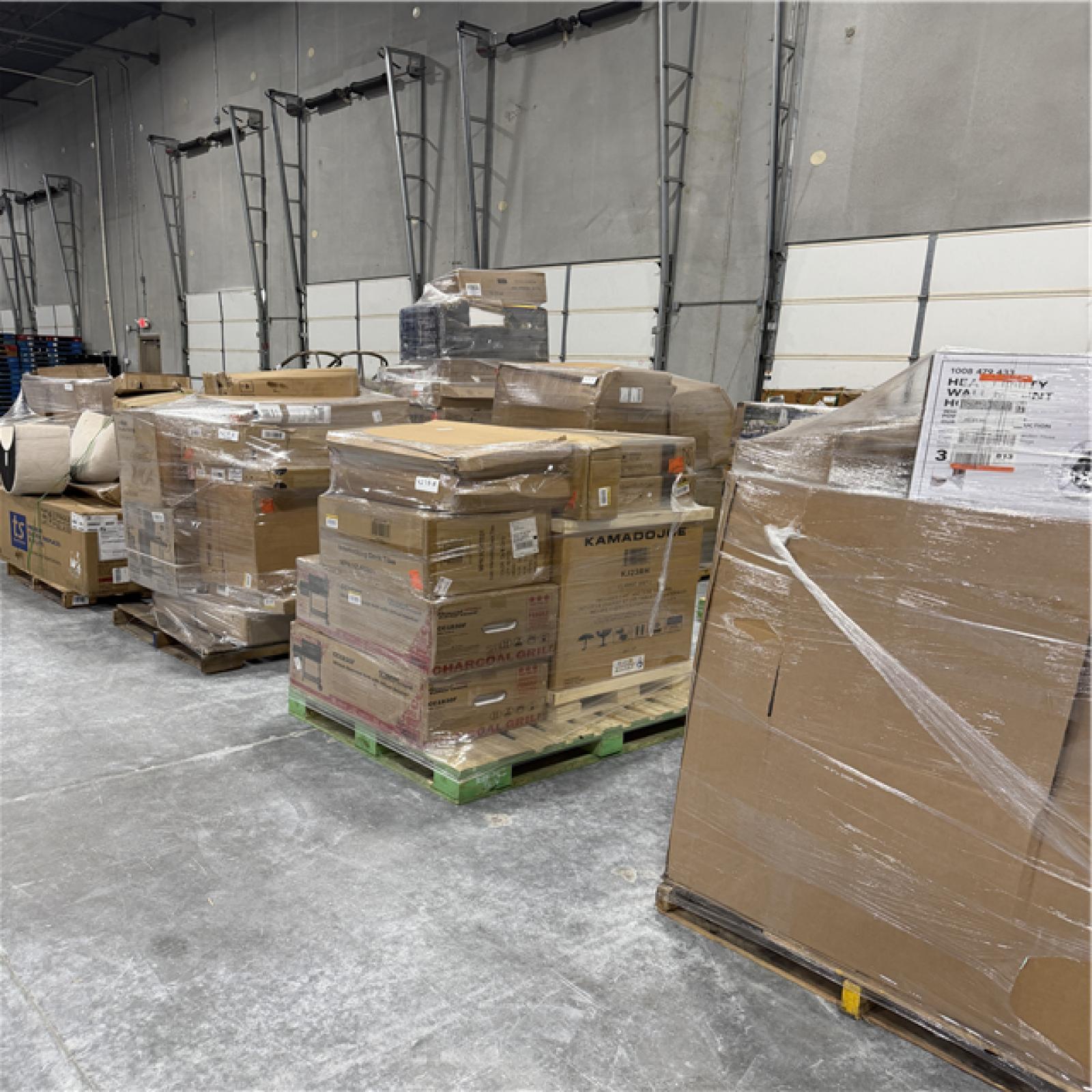 Atlanta Location AS-IS Outdoor Furniture and More (14 Pallets) 4278-B