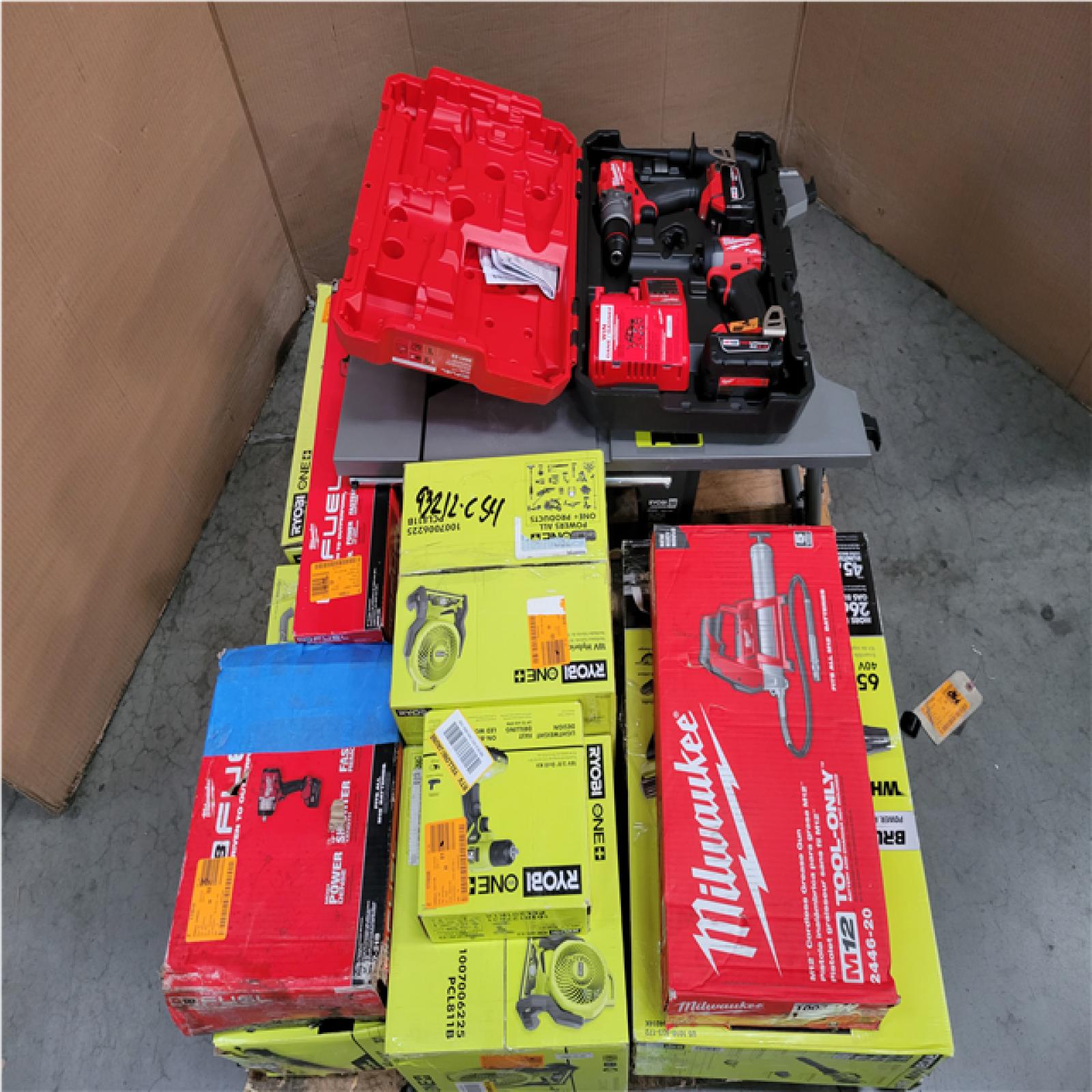 CALIFORNIA AS-IS TOOL PALLET