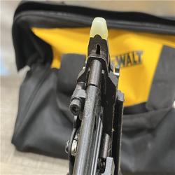 AS-IS DEWALT 20V MAX XR Lithium-Ion Cordless 2-1/2 in. 15-Gauge Finish Nailer Kit