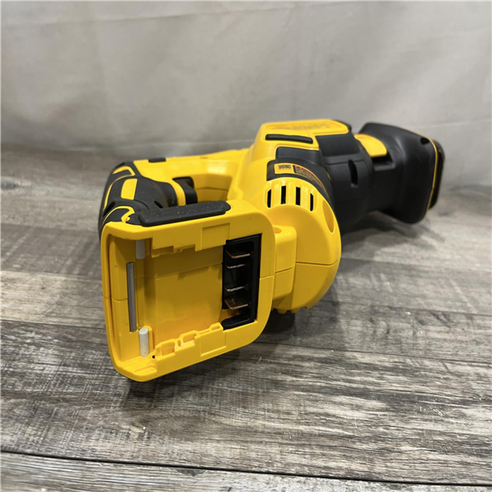 AS-IS DEWALT 20V MAX XR Cordless Brushless Compact Reciprocating Saw (Tool Only)