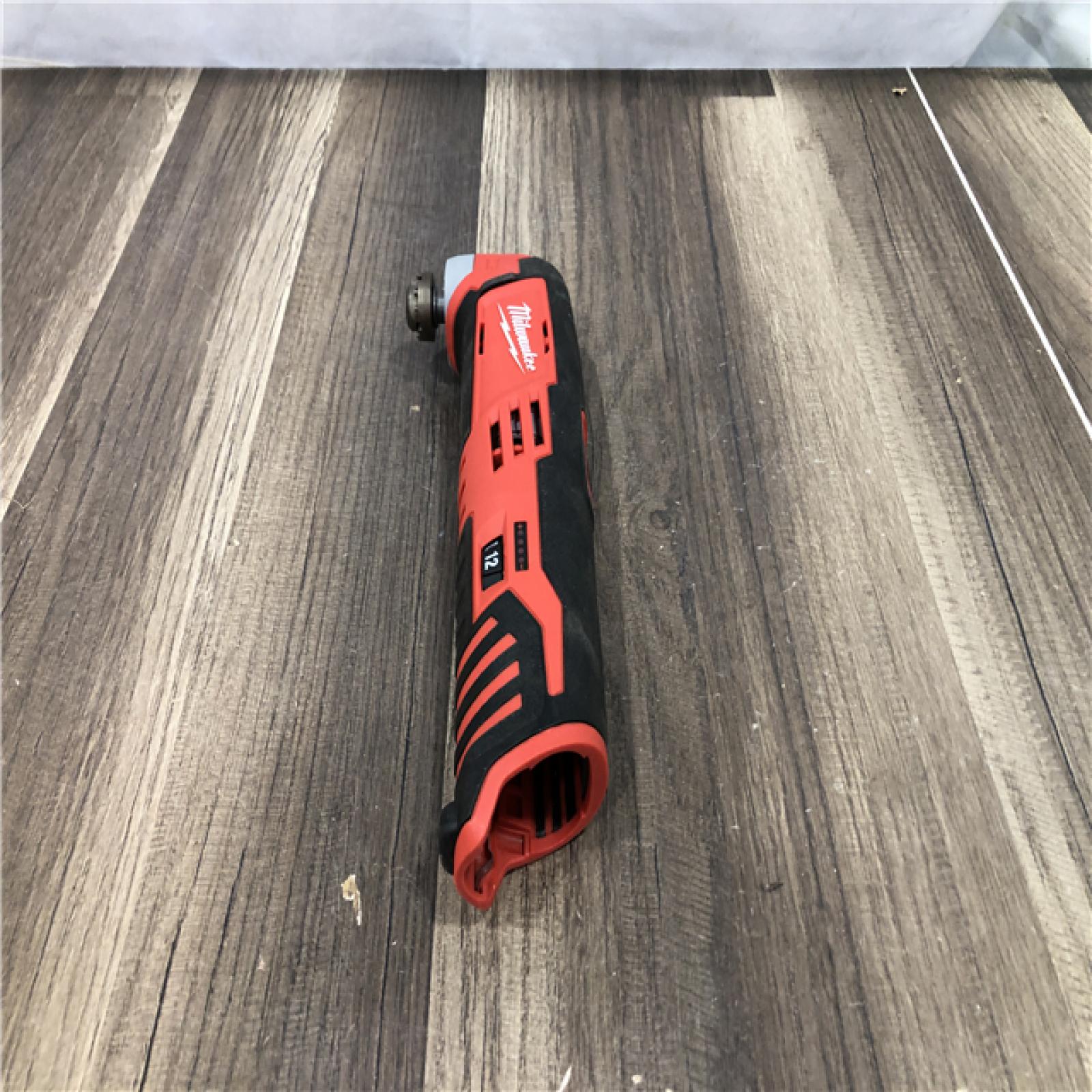AS-IS Milwaukee M12 12V Lithium-Ion Cordless Oscillating Multi-Tool (Tool-Only)