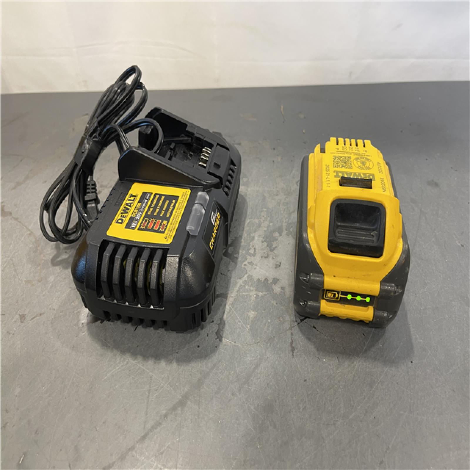 AS-IS - DEWALT FLEXVOLT 20V/60V MAX Lithium-Ion 6.0Ah Battery Pack with 6 Amp Output Charger