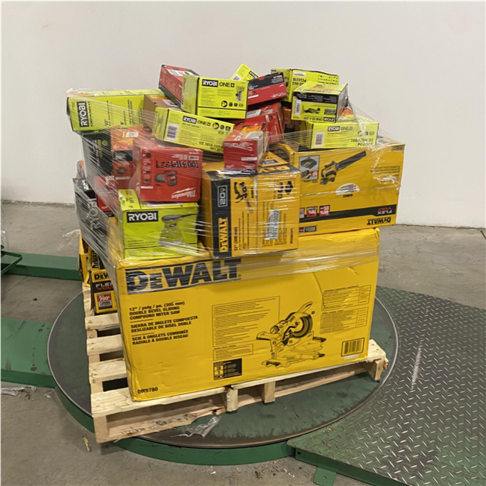 Dallas Location - As-Is Tool Pallet