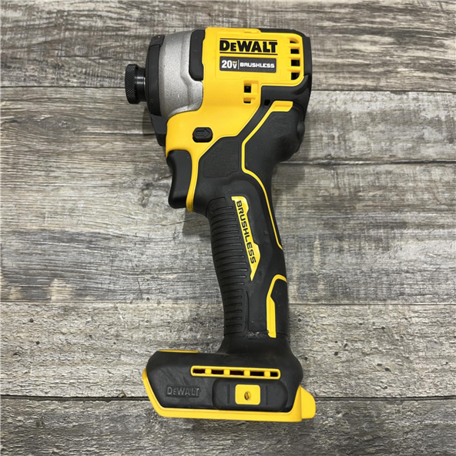 AS-IS DEWALT Atomic 20V Max Lithium-Ion Brushless Cordless Compact 1/4 in. Impact Driver Kit