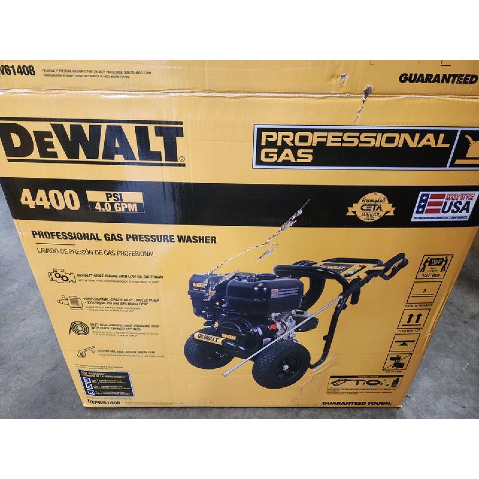 Phoenix NEW DEWALT 4400 PSI 4.0 GPM Cold Water Gas Pressure Washer