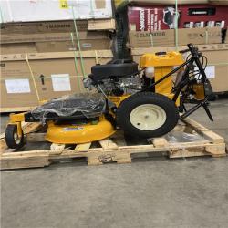DALLAS LOCATION- CUB CADET CC800 33' WIDE CUT 344cc BRIGGS & STRATTON