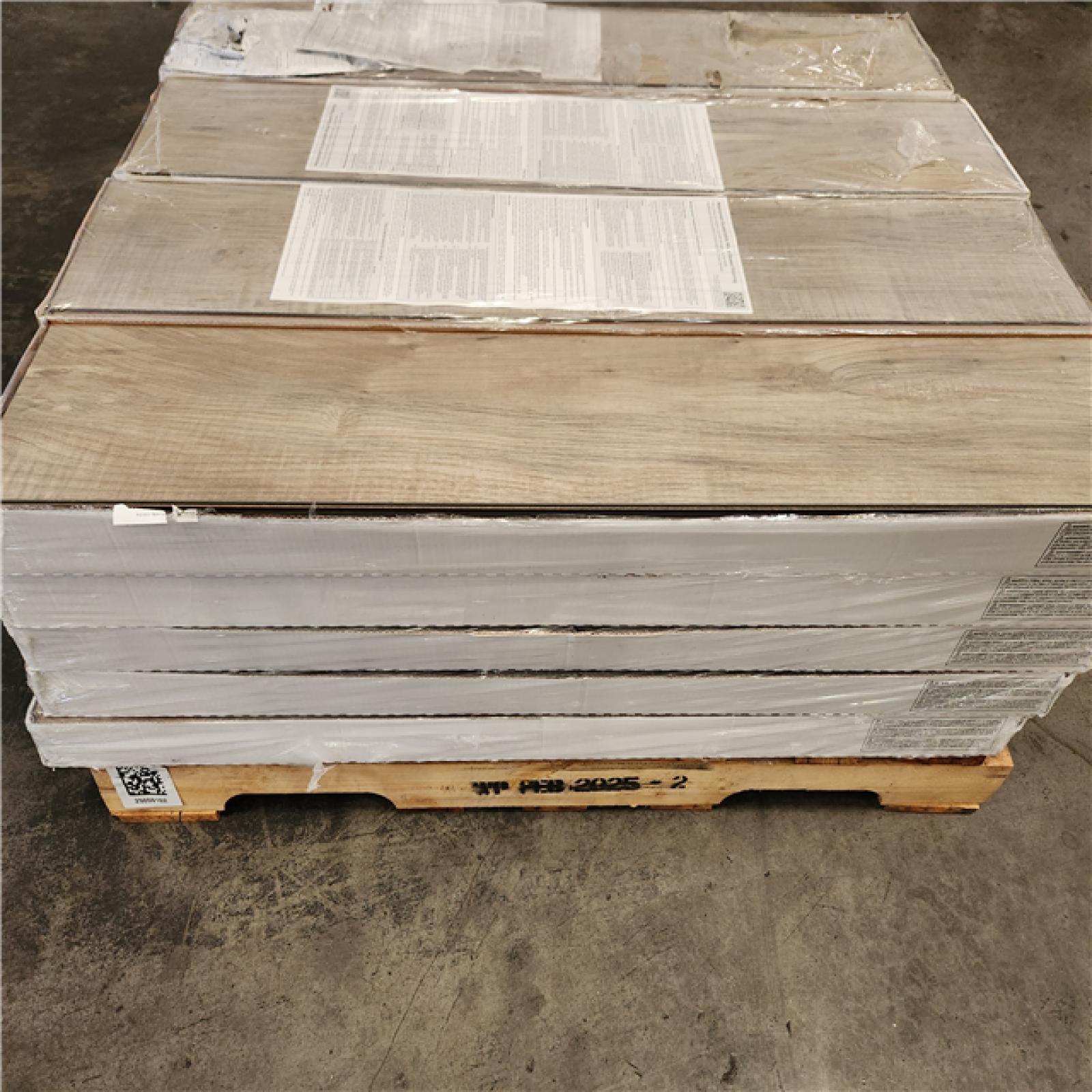 Phoenix NEW Krono Original Hampshire Spalted Maple 12 mm T x 8 in. W Waterproof Laminate Wood Flooring (333 sqft/21 case)